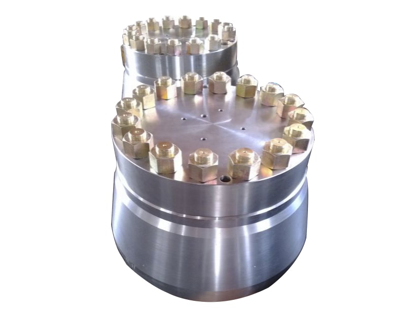 Колпак-компенсатор с болтами с проушиной